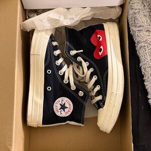 Comme des garçons converse